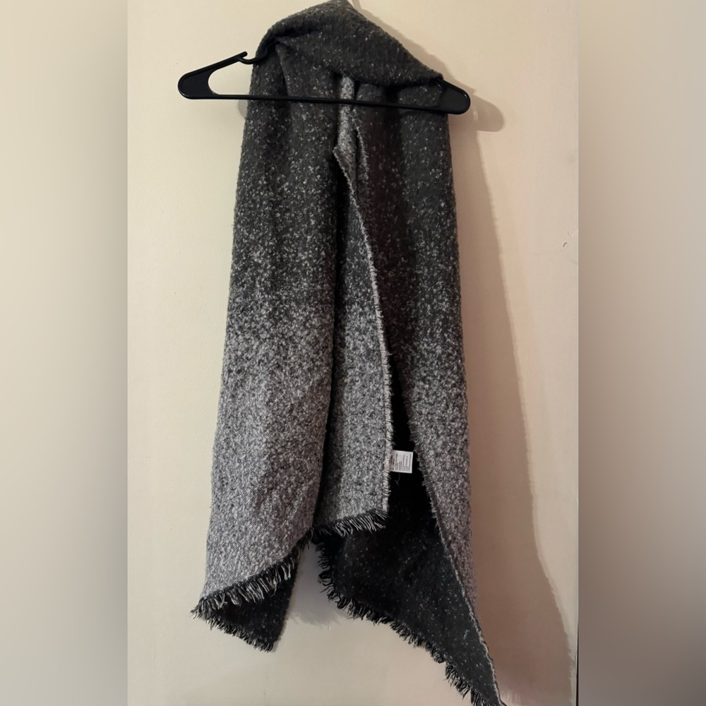 American Eagle Scarf - One Size